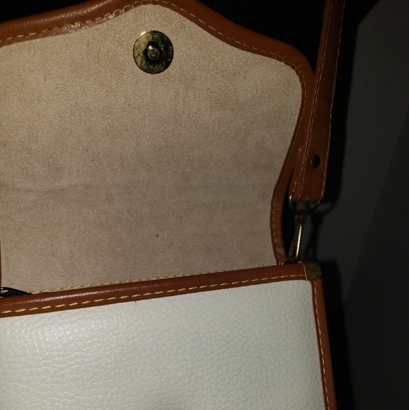 Vintage Dooney and Bourke Crossbody Bag - Picture 7 of 8